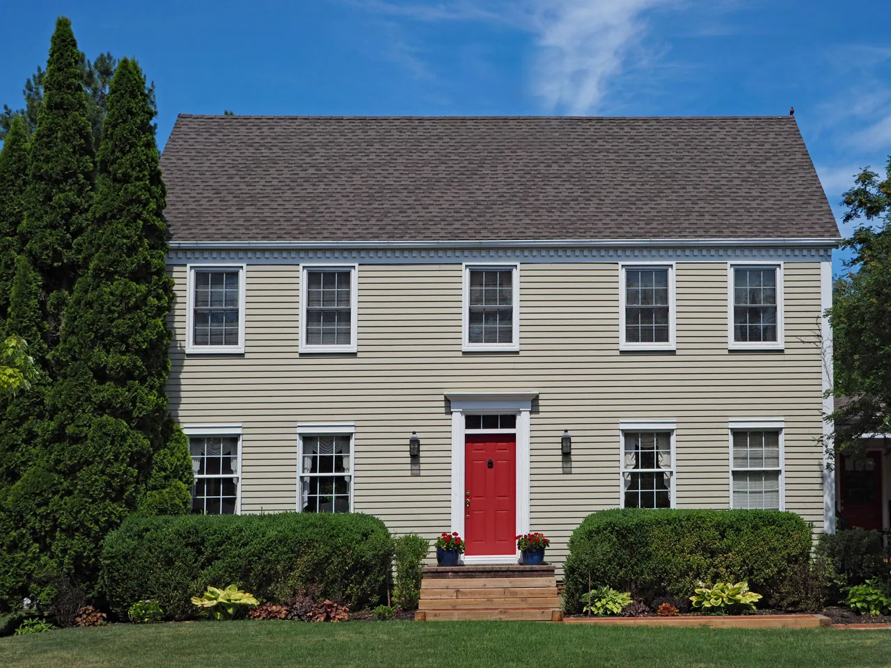 Energy efficient replacement windows installed in Faribault, MN by BN Exteriors